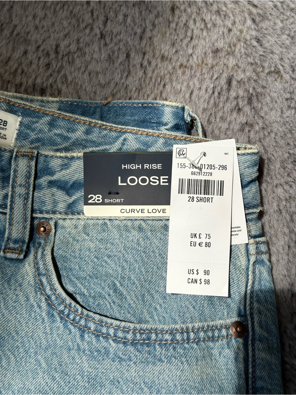 Abercrombie & Fitch Light Blue high rise loose 28 - Picture 8 of 11